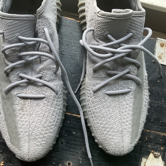 Sesame Gray Yeezy Boost - Picture 10 of 14